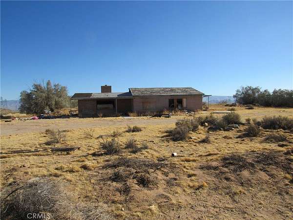 19.6 Acres of Land for Sale in Lucerne Valley, California