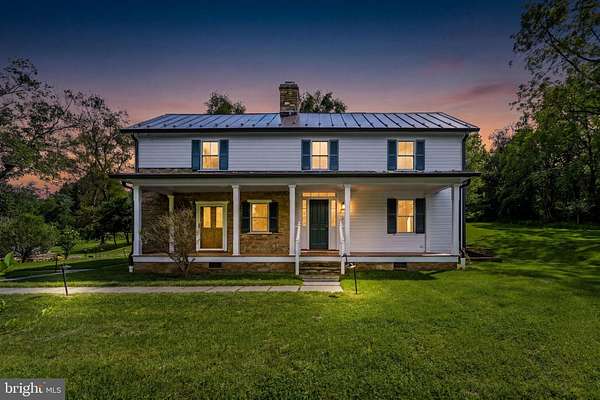 5.4 Acres of Land with Home for Lease in The Plains, Virginia