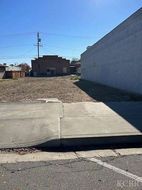 0.17 Acres of Commercial Land for Sale in Lemoore, California