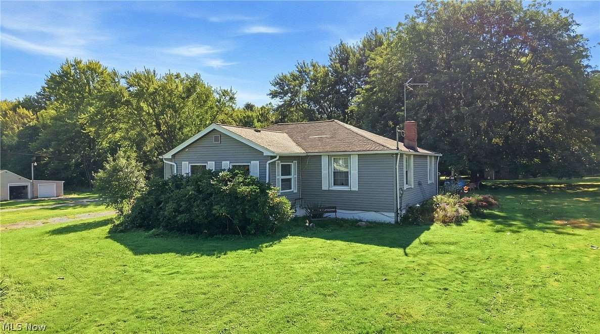 6 Acres of Land with Home for Sale in Hubbard, Ohio