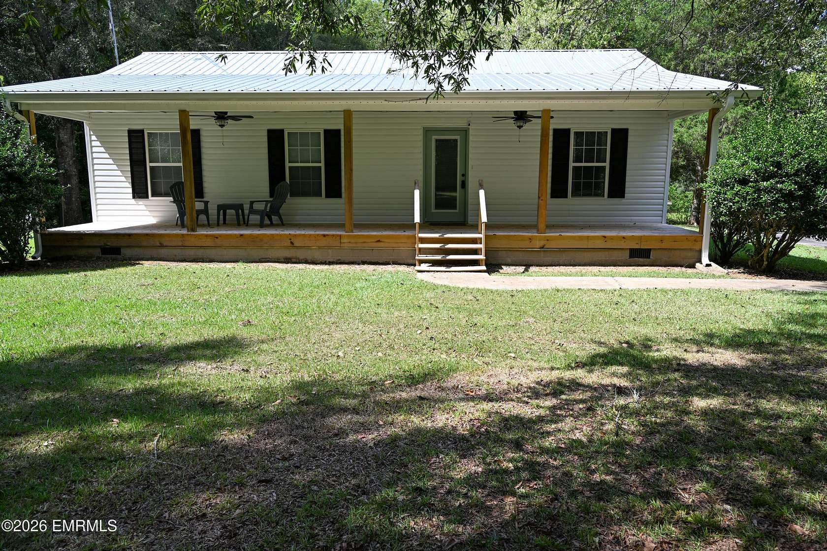5 Acres of Land with Home for Sale in Philadelphia, Mississippi