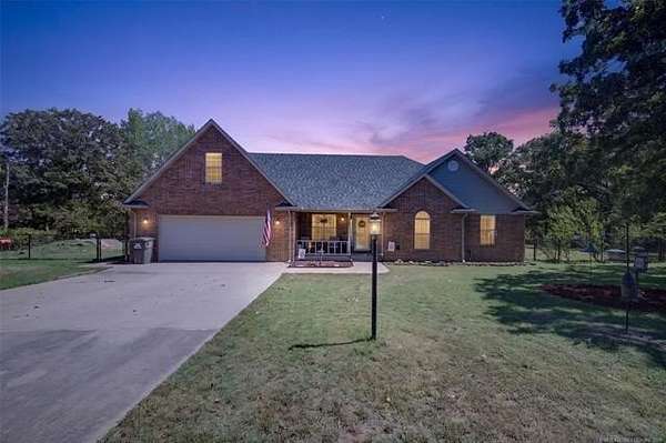 2 Acres of Land with Home for Sale in Mannford, Oklahoma