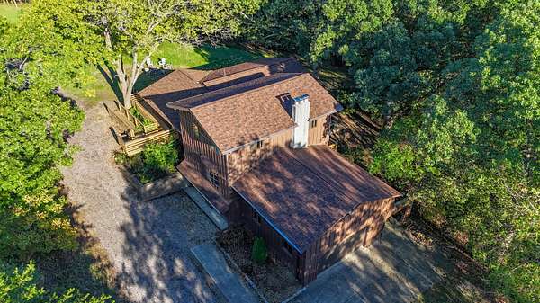 8.89 Acres of Land with Home for Sale in Lancaster, Ohio