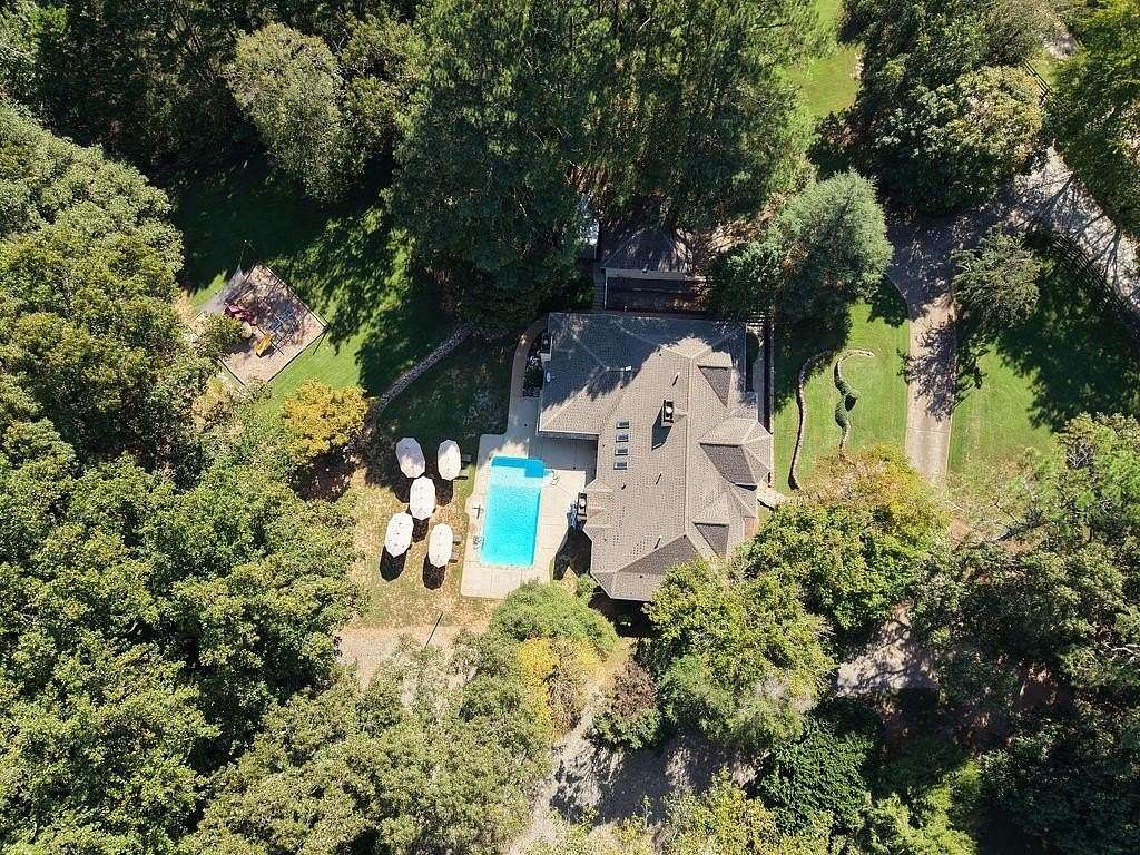 5.42 Acres of Land with Home for Sale in Alpharetta, Georgia