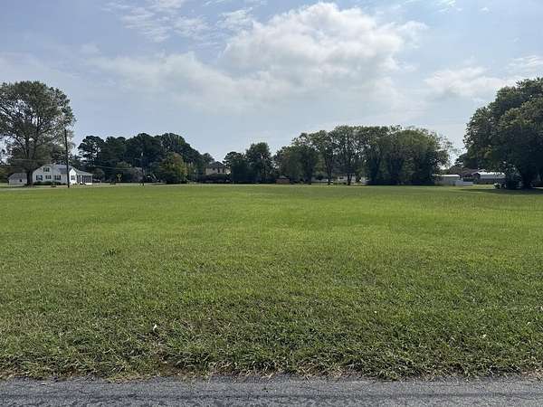 0.16 Acres of Residential Land for Sale in Wachapreague, Virginia