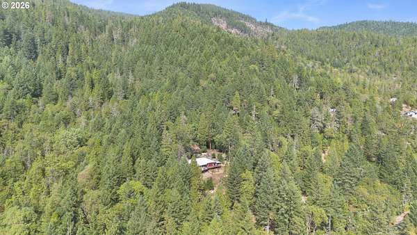 18 Acres of Land with Home for Sale in Wolf Creek, Oregon