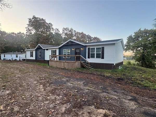 2 Acres of Land with Home for Sale in Russellville, Arkansas
