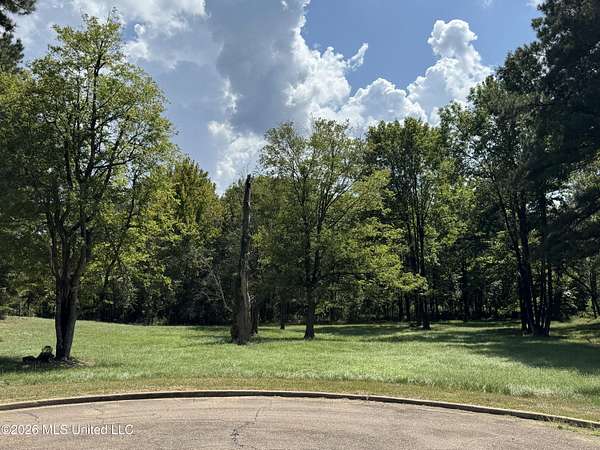 1.4 Acres of Residential Land for Sale in Madison, Mississippi
