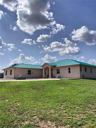 10 Acres of Land with Home for Sale in Dade City, Florida