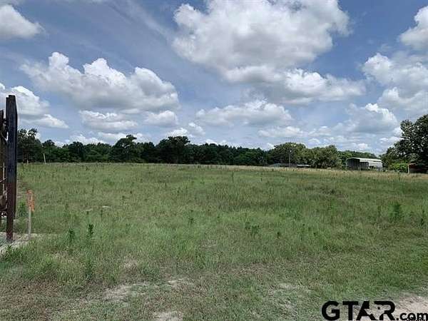 0.5 Acres of Residential Land for Sale in Tyler, Texas