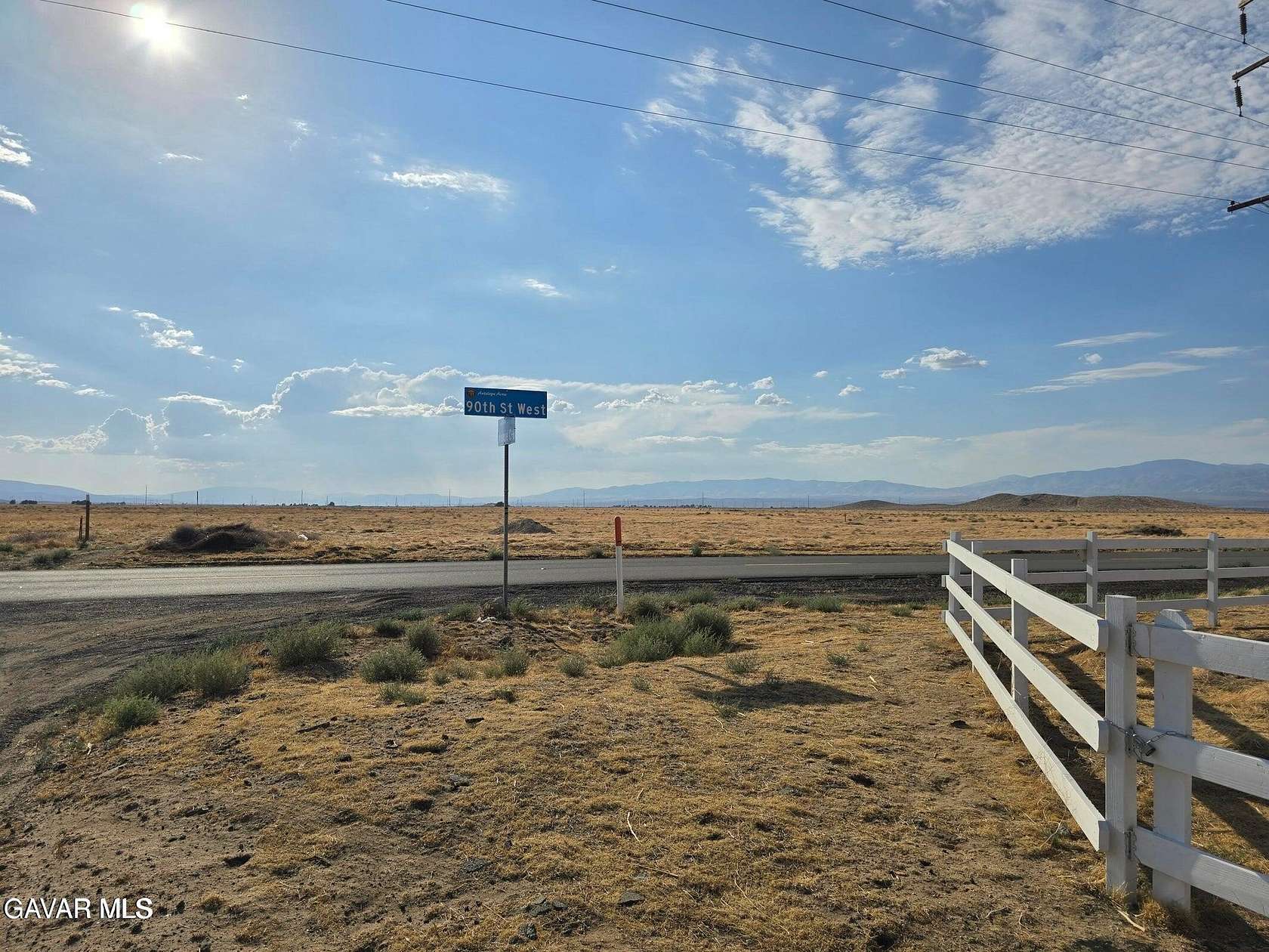 2.28 Acres of Residential Land for Sale in Antelope Acres, California