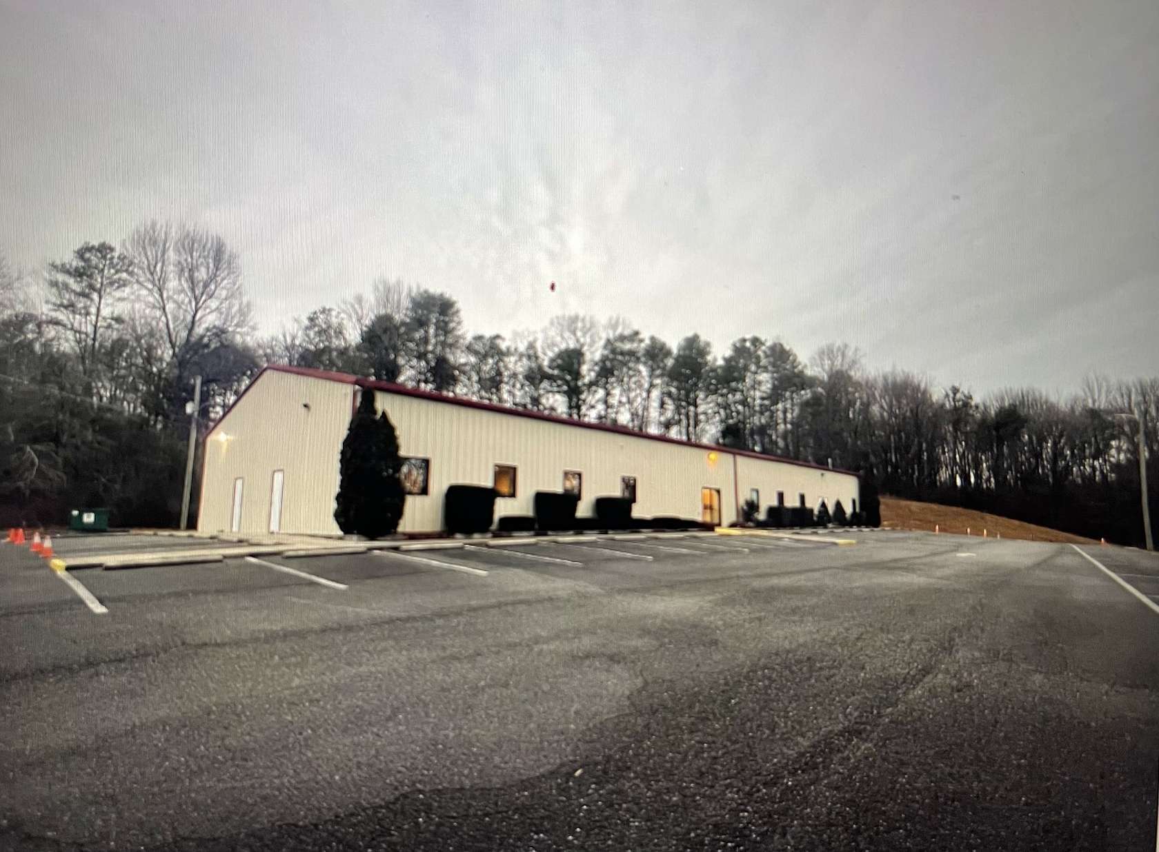 6.18 Acres of Improved Commercial Land for Sale in Athens, Tennessee