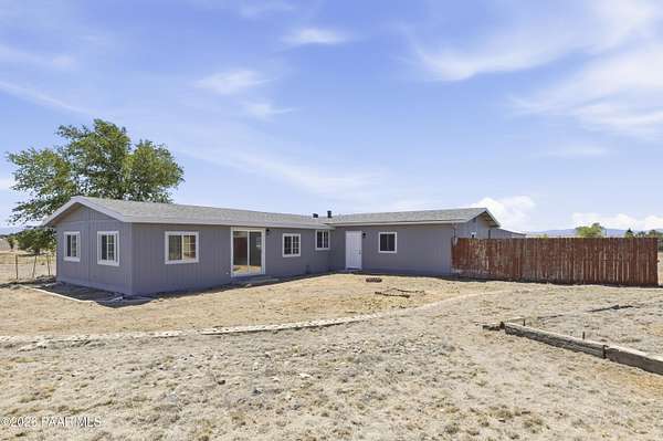 2.6 Acres of Land with Home for Lease in Chino Valley, Arizona