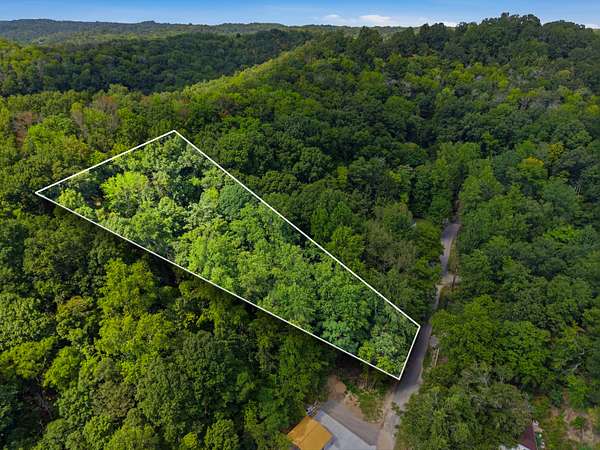 2 Acres of Residential Land for Sale in Goodlettsville, Tennessee