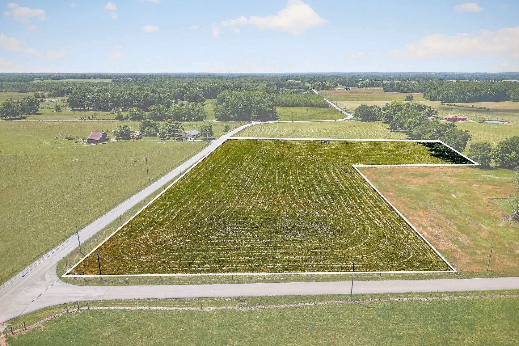 5 Acres of Residential Land for Sale in Morrison, Tennessee