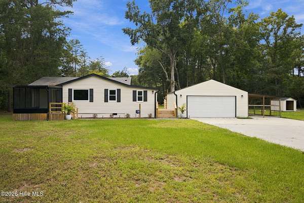 2.19 Acres of Land with Home for Sale in Rocky Point, North Carolina