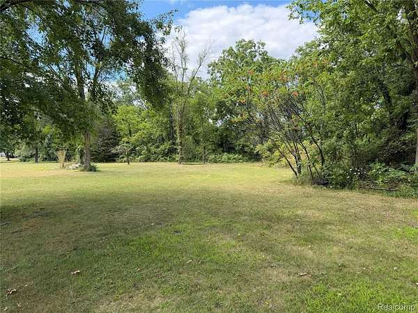 4.1 Acres of Residential Land for Sale in Willis, Michigan
