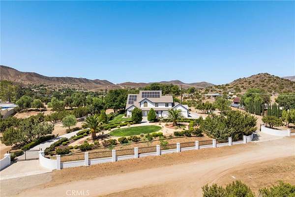 2.4 Acres of Land with Home for Sale in Acton, California