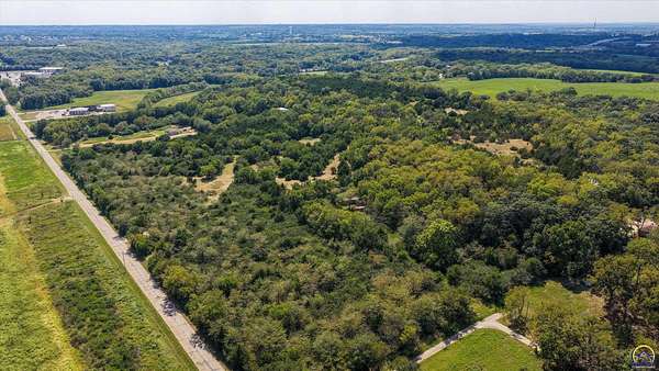 34.9 Acres of Recreational & Residential Land for Sale in Topeka, Kansas