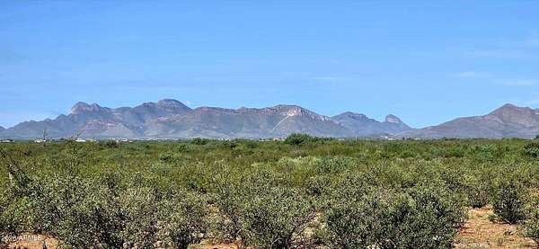 4 Acres of Land for Sale in Huachuca City, Arizona