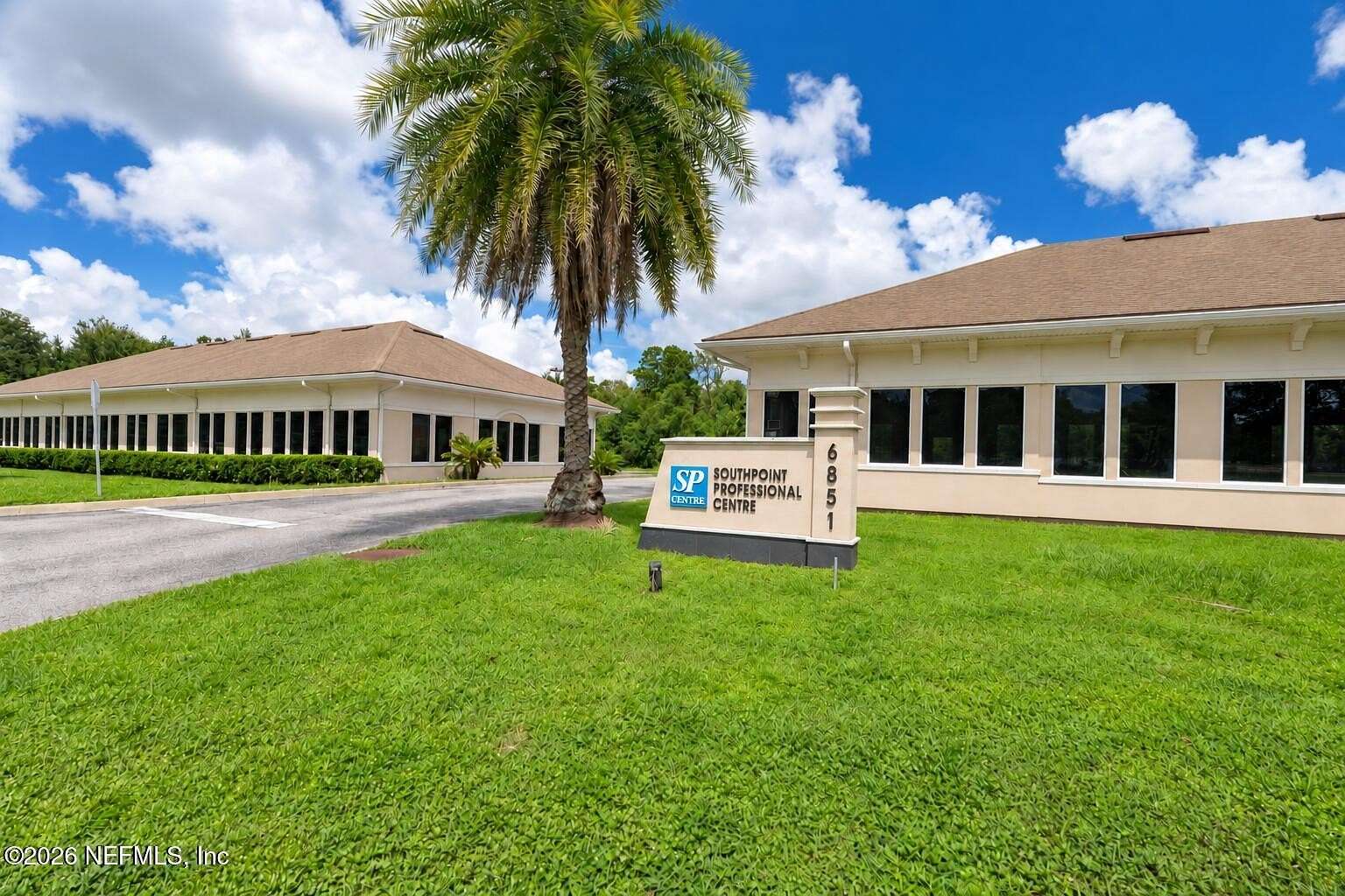 9.14 Acres of Improved Mixed-Use Land for Sale in Jacksonville, Florida