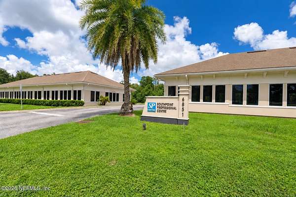 9.14 Acres of Improved Mixed-Use Land for Sale in Jacksonville, Florida