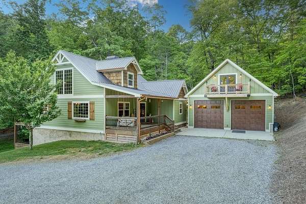 1.59 Acres of Land with Home for Sale in Blue Ridge, Georgia
