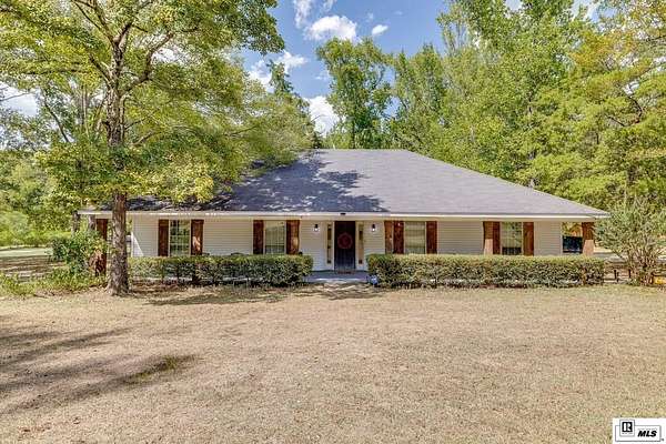 1.73 Acres of Land with Home for Sale in West Monroe, Louisiana