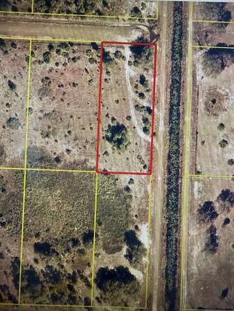 1.25 Acres of Land for Sale in Okeechobee, Florida