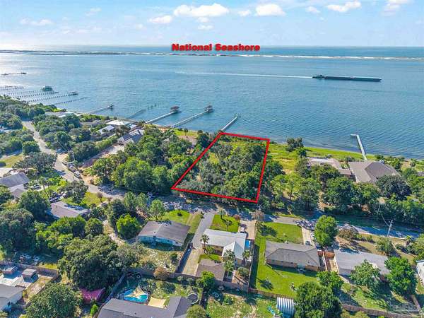 1.22 Acres of Residential Land for Sale in Pensacola, Florida