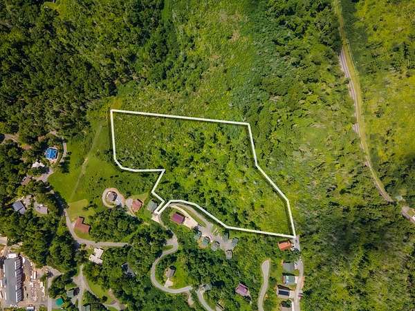 6.59 Acres of Commercial Land for Sale in Gatlinburg, Tennessee