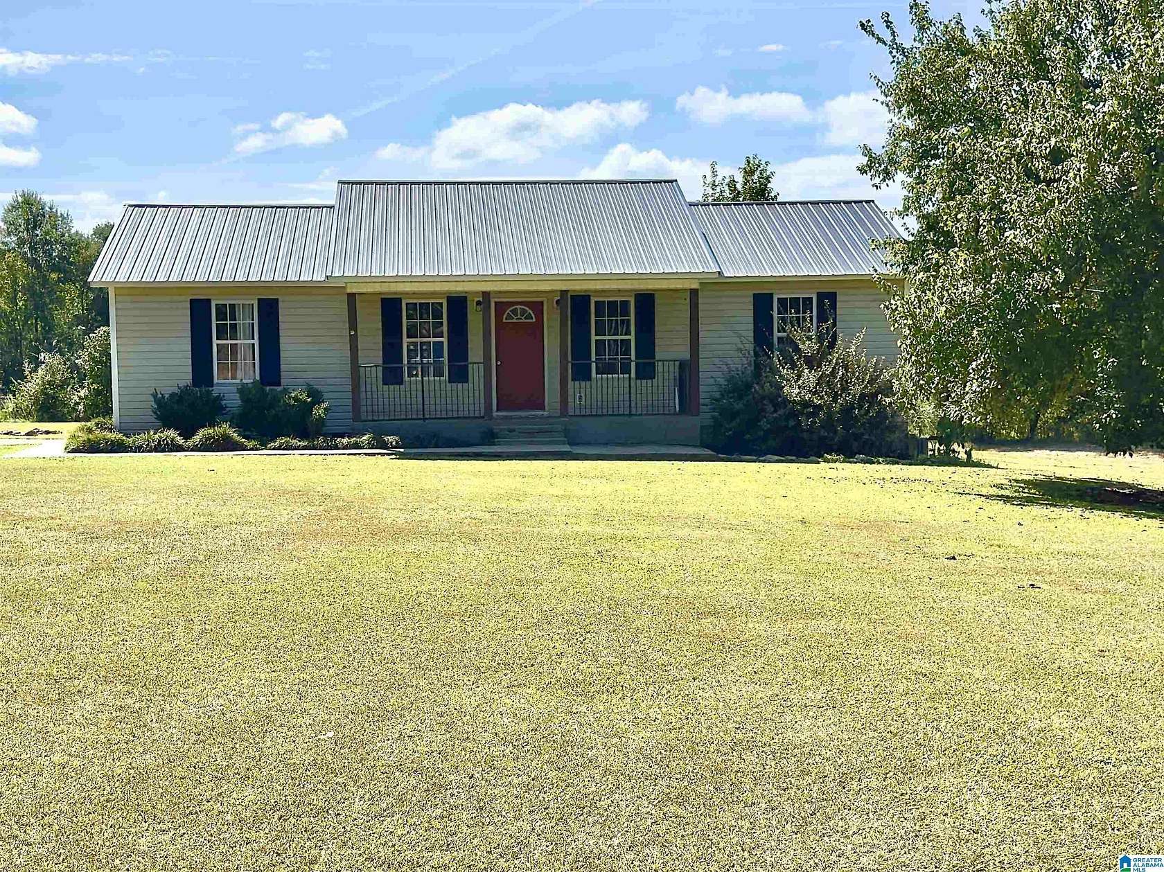 1.5 Acres of Land with Home for Sale in Altoona, Alabama