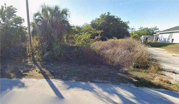 0.27 Acres of Residential Land for Sale in Lehigh Acres, Florida