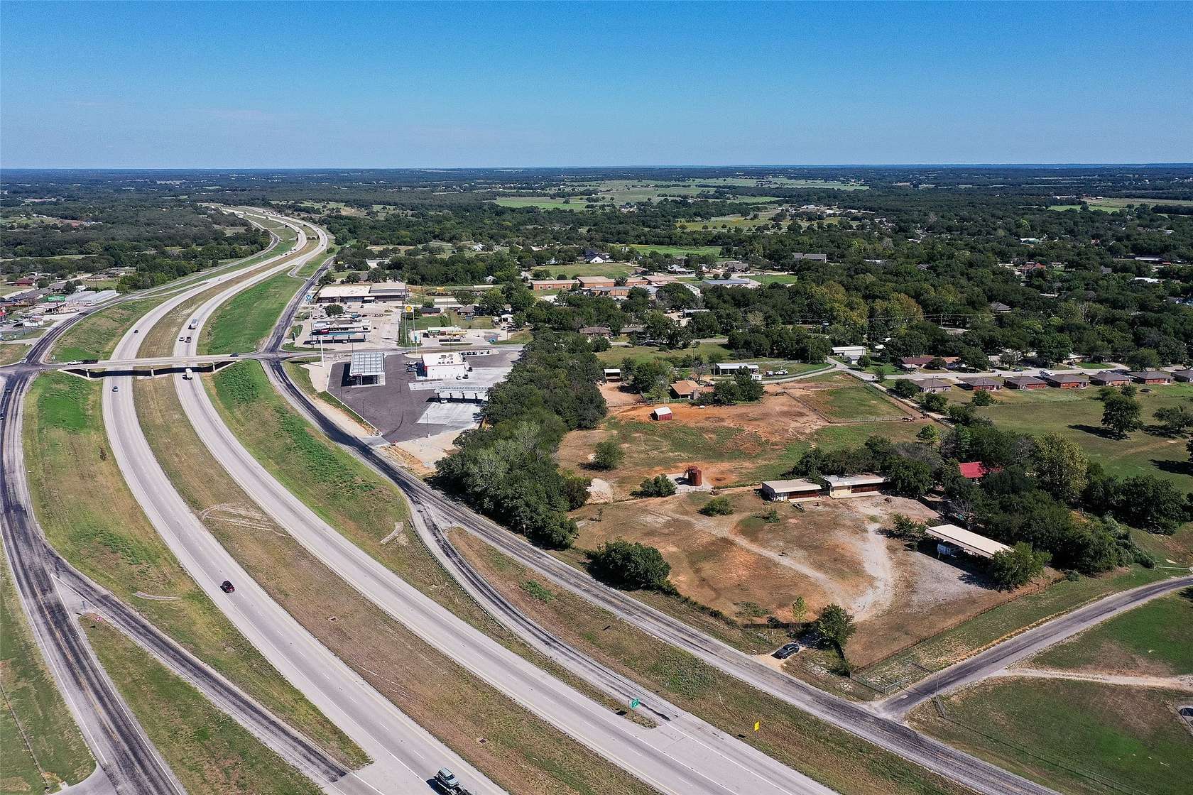 2.6 Acres of Mixed-Use Land for Sale in Alvord, Texas