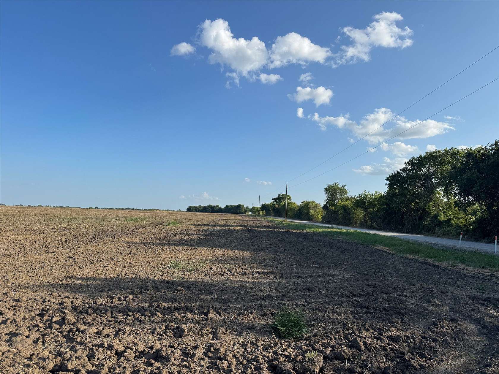 12 Acres of Land for Sale in Bonham, Texas