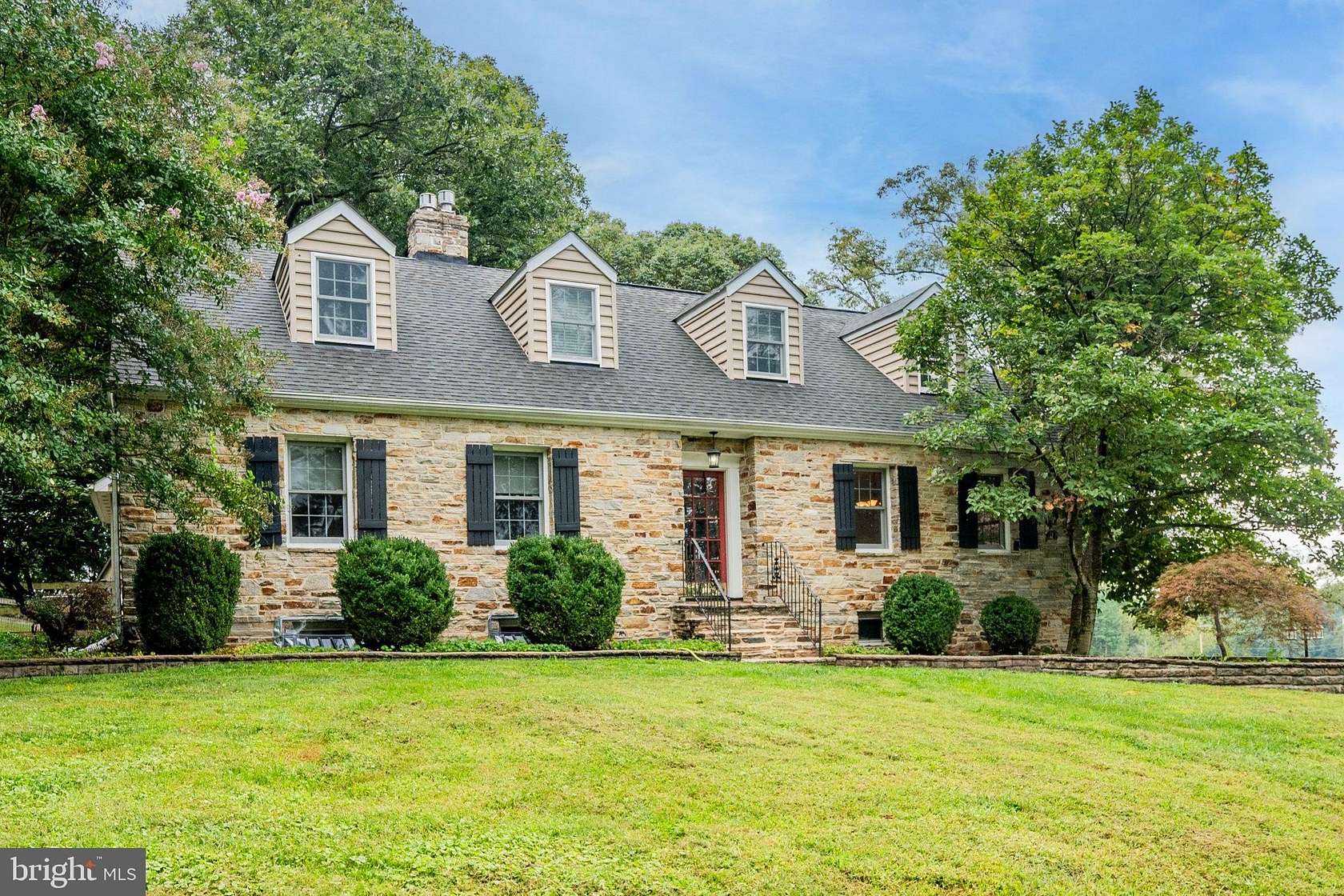 5 Acres of Land with Home for Sale in Ellicott City, Maryland