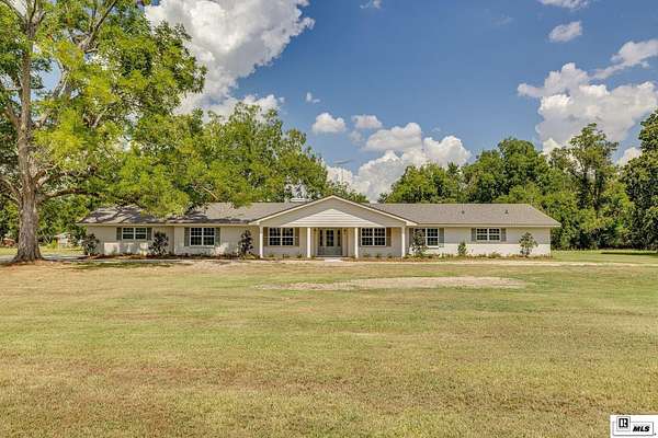 2.5 Acres of Land with Home for Sale in Archibald, Louisiana
