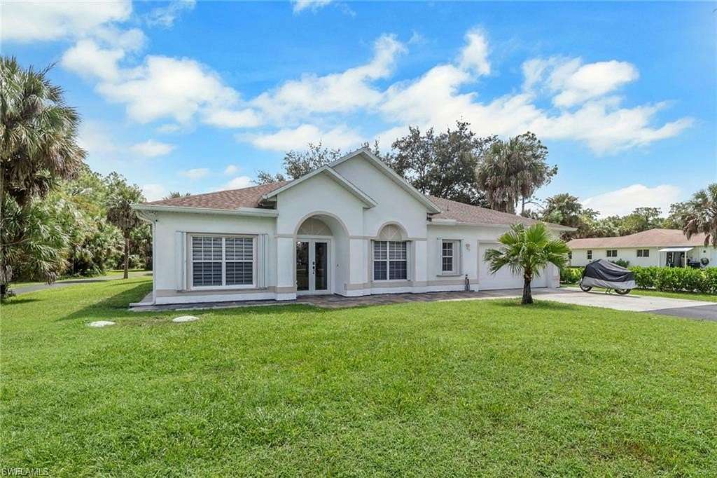 2.27 Acres of Land with Home for Sale in Naples, Florida