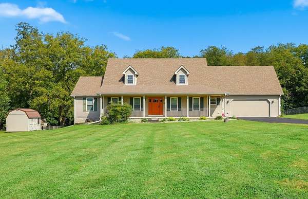1.67 Acres of Land with Home for Sale in Lancaster, Kentucky