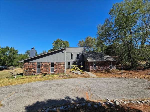 2.1 Acres of Land with Home for Sale in Norman, Oklahoma