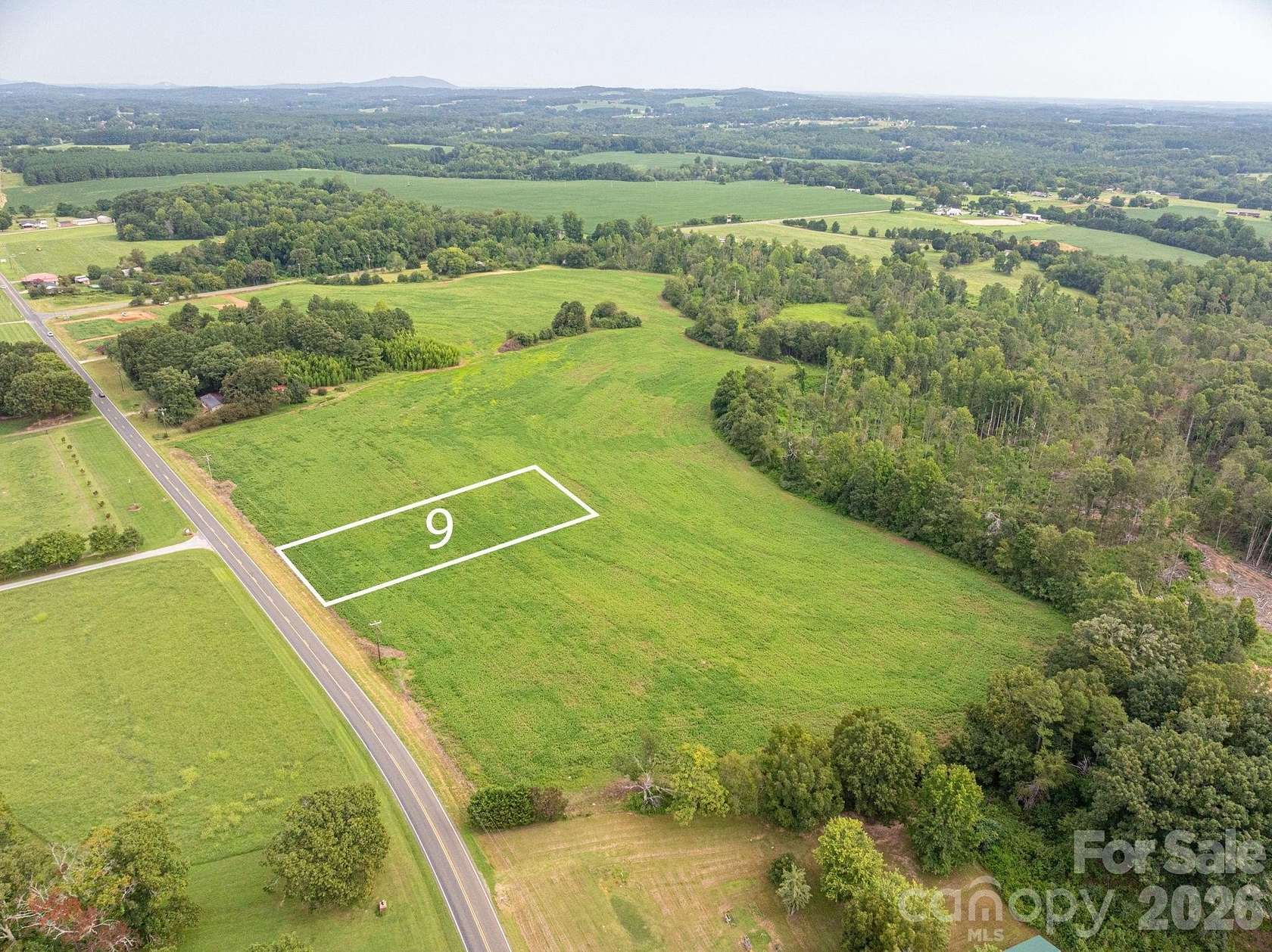 1 Acre of Residential Land for Sale in Lincolnton, North Carolina