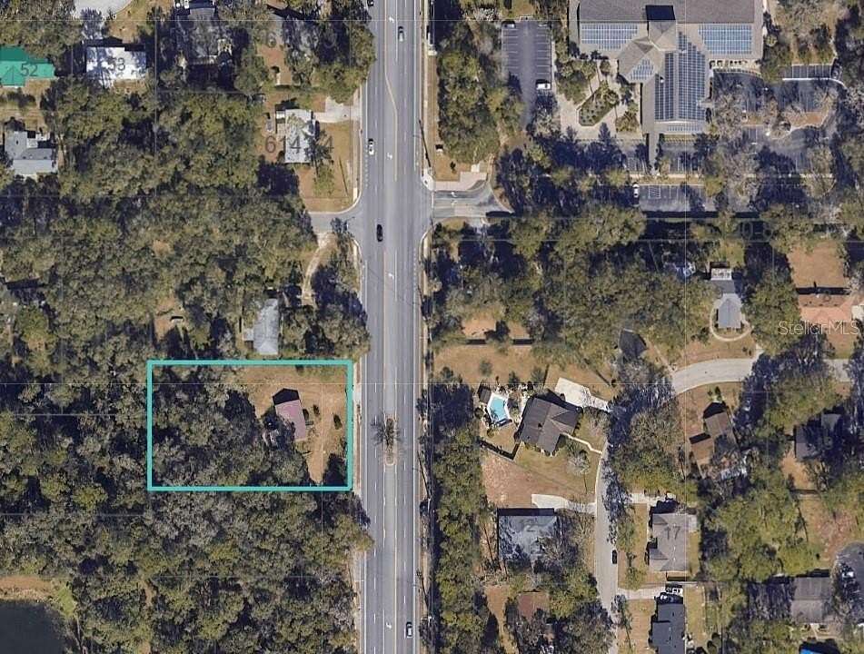 0.83 Acres of Mixed-Use Land for Sale in Gainesville, Florida