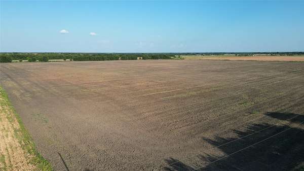 12 Acres of Land for Sale in Bonham, Texas