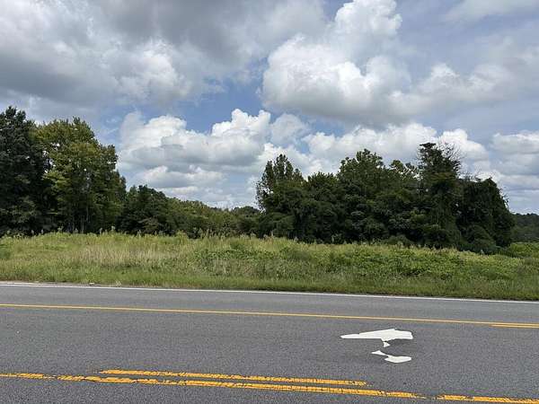 4.66 Acres of Commercial Land for Sale in Farmville, Virginia