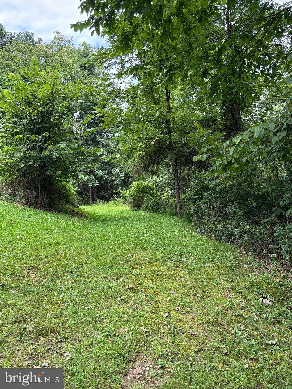 1.45 Acres of Residential Land for Sale in Lewistown, Pennsylvania