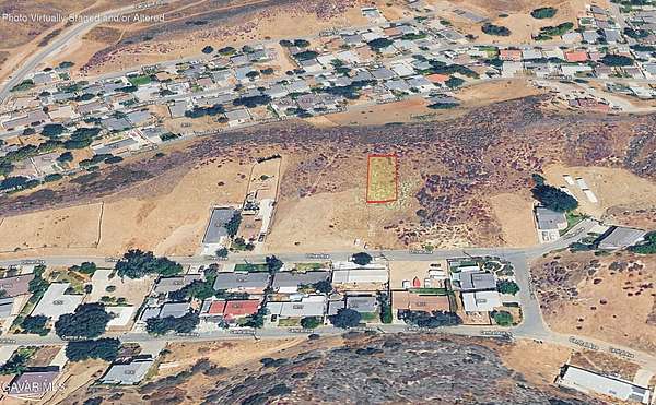 0.11 Acres of Residential Land for Sale in Castaic, California
