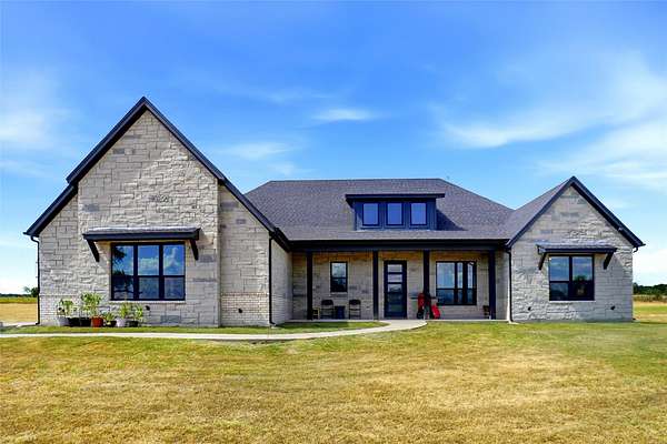 3.14 Acres of Land with Home for Sale in Weatherford, Texas