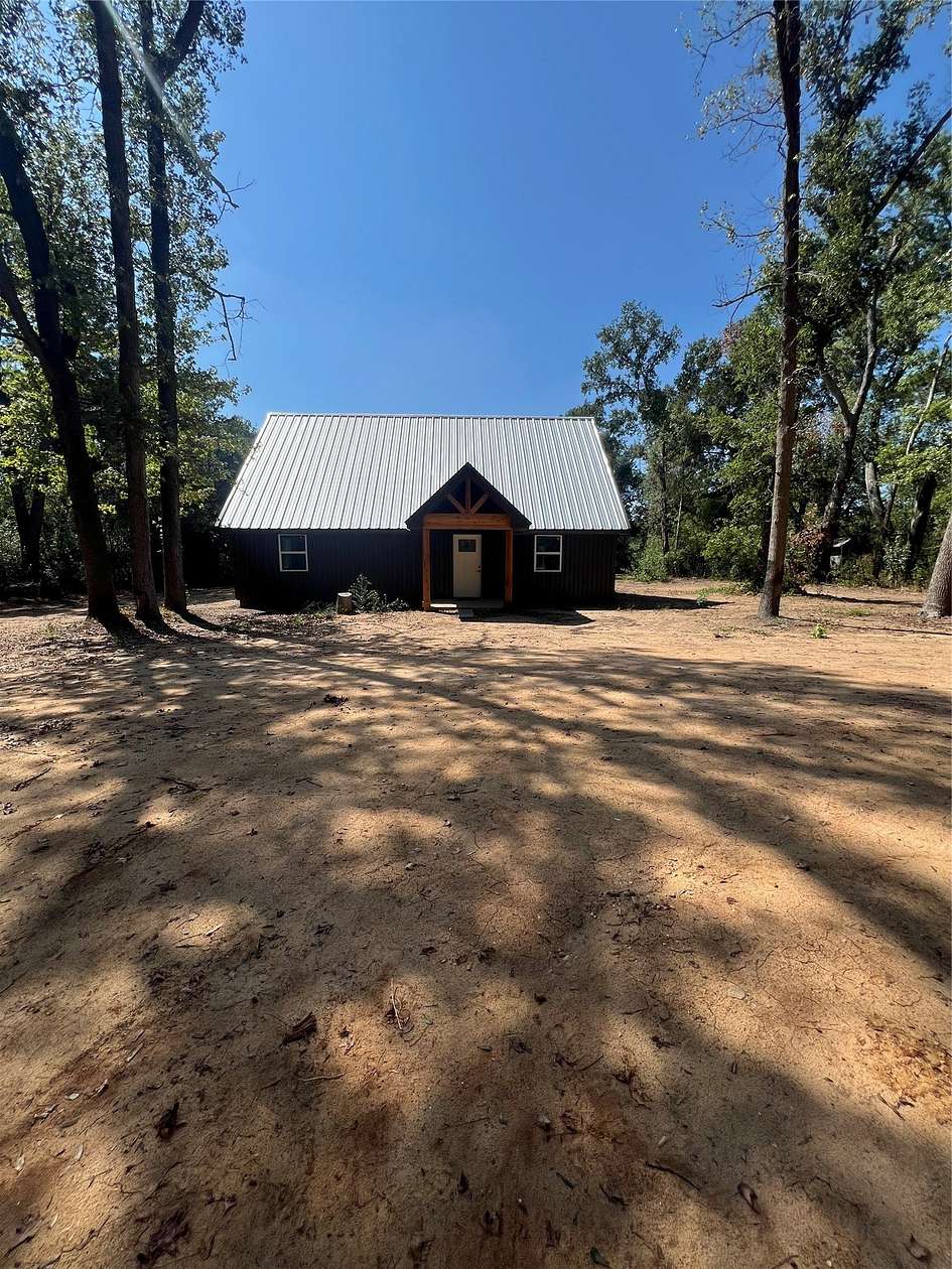 7 Acres of Land with Home for Sale in Mexia, Texas