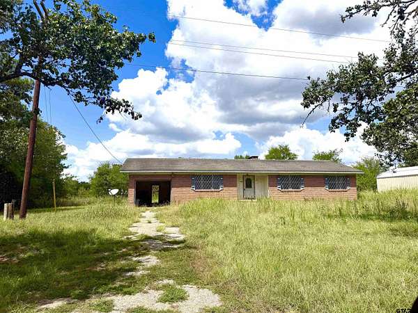 9 Acres of Land with Home for Sale in Reklaw, Texas