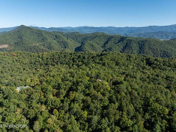 5.64 Acres of Residential Land for Sale in Walland, Tennessee